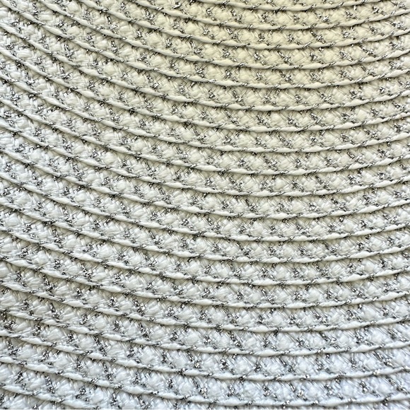 NWT!!! Eric Javits women giant floppy one size Retail 450$ - Picture 7 of 10